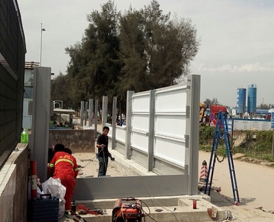 深圳工程圍擋廠家：為施工工地建立良好的環境